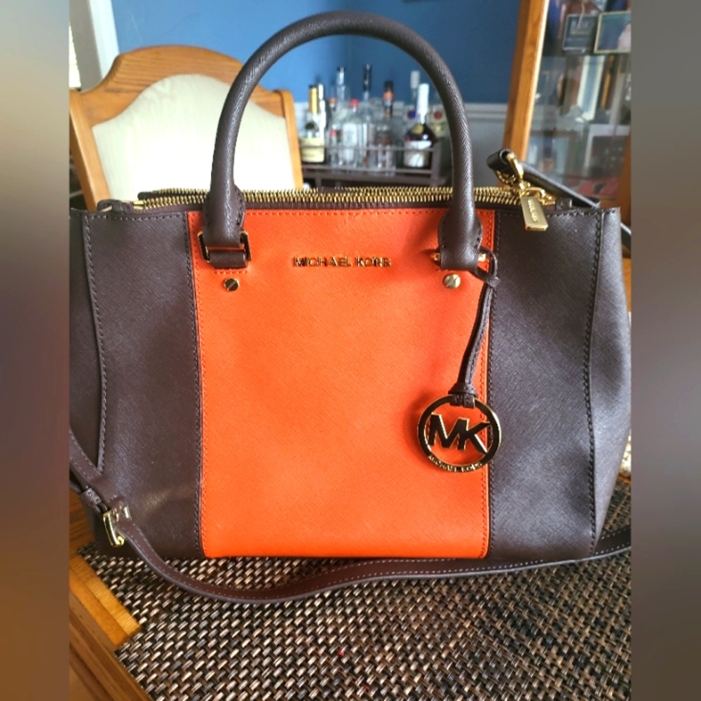 Michael kors handbag